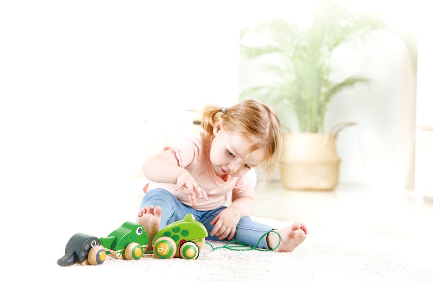 Pull Along Frog Family