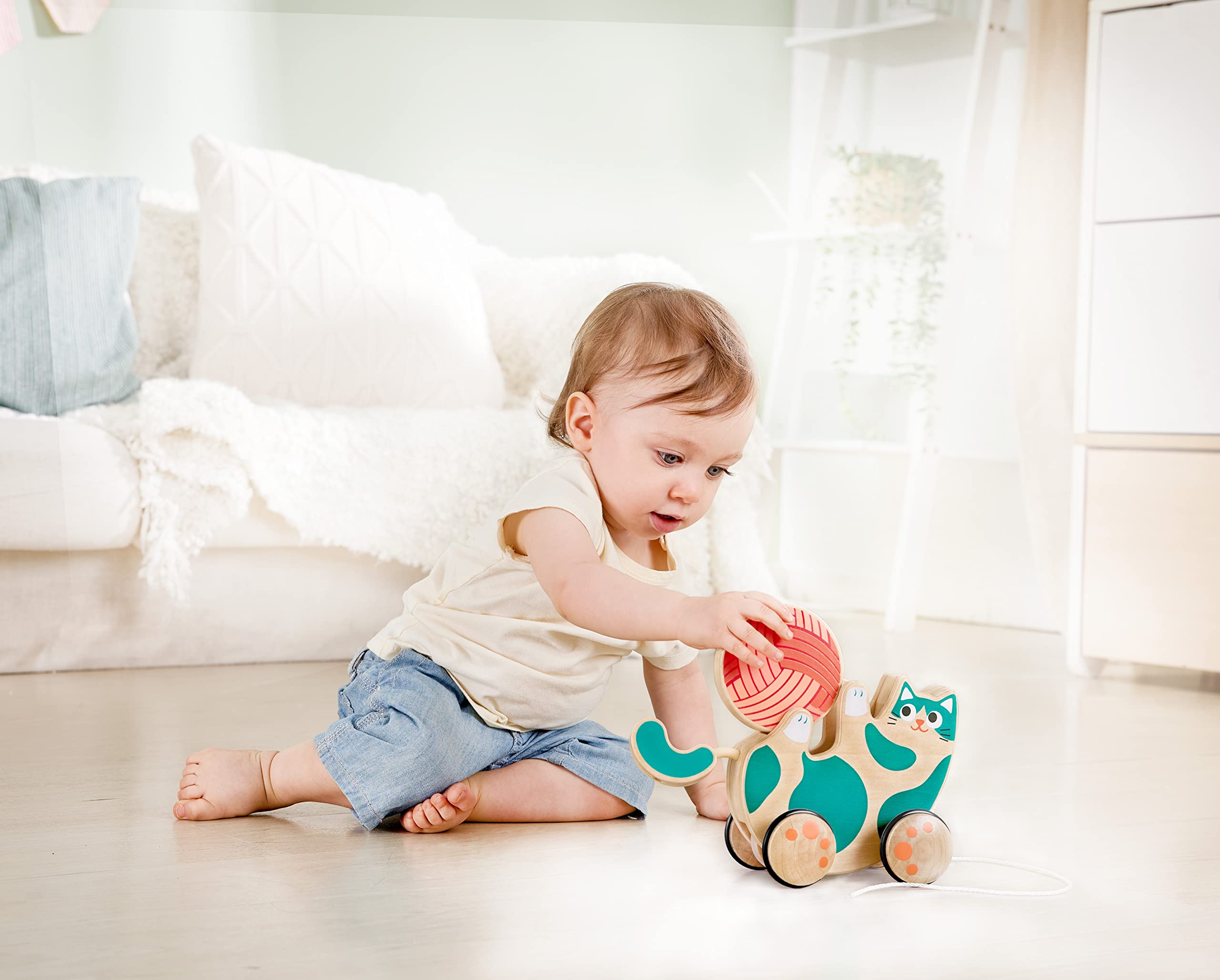 Wooden Walk-A-Long Kitten Pull Toy