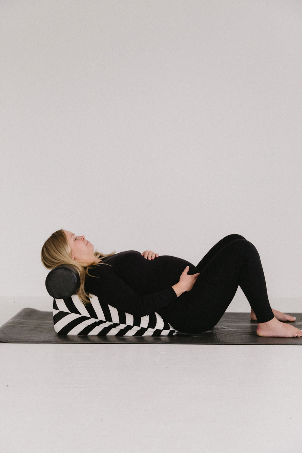 Wedge Pillow for Pregnancy – Chiro For Moms - Main Image
